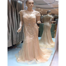 2017 Rouge élégante Suzhou manches courtes Voir à travers le Tulle Cou Beaded Sequins Décoration Mermaid Robe de soirée